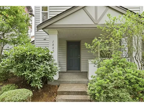 1847 NE 102nd Avenue Hillsboro OR 97006