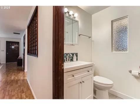 7929 SE Knight Street Portland OR 97206