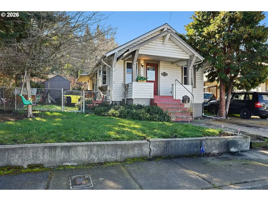 1514 E 14th Street The Dalles OR 97058