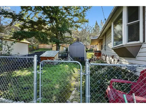 1514 E 14th Street The Dalles OR 97058