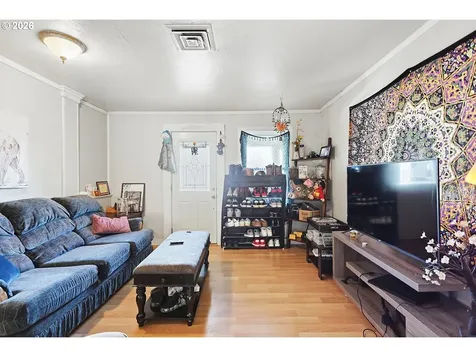 1514 E 14th Street The Dalles OR 97058
