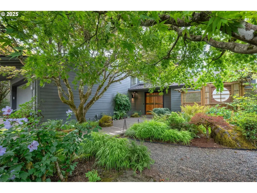 955 SW Summit View Drive Portland OR 97225