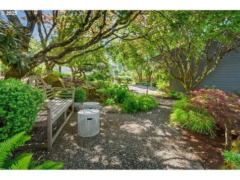 955 SW Summit View Drive Portland OR 97225