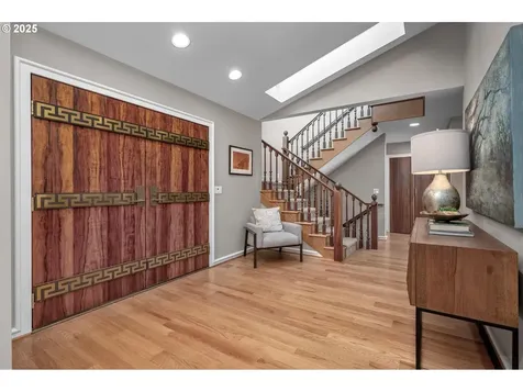 955 SW Summit View Drive Portland OR 97225