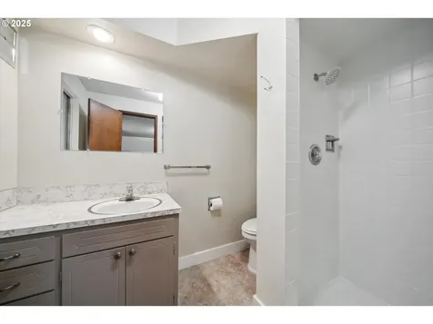 1108 NE 63rd Street Vancouver WA 98665