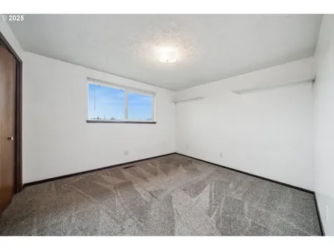 1108 NE 63rd Street Vancouver WA 98665
