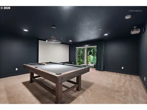 12252 SW 13th Court Portland OR 97219