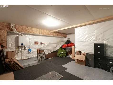 12252 SW 13th Court Portland OR 97219