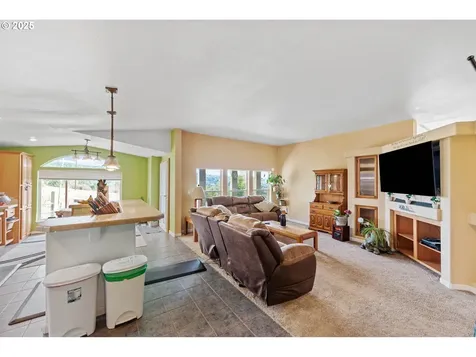 55979 Finley Loop Coquille OR 97423