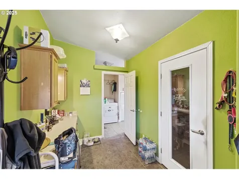 55979 Finley Loop Coquille OR 97423