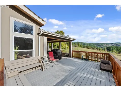 55979 Finley Loop Coquille OR 97423