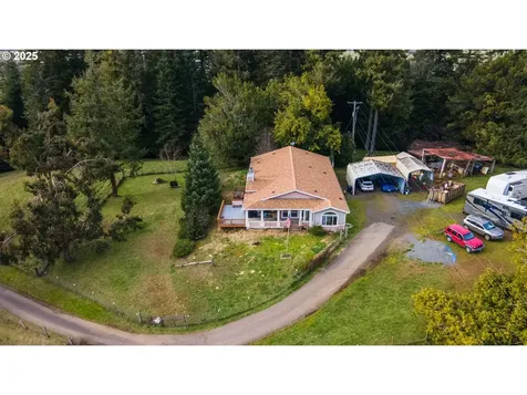 55979 Finley Loop Coquille OR 97423