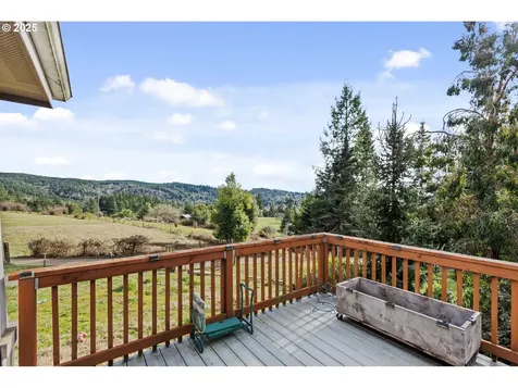 55979 Finley Loop Coquille OR 97423