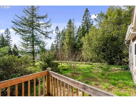 55979 Finley Loop Coquille OR 97423