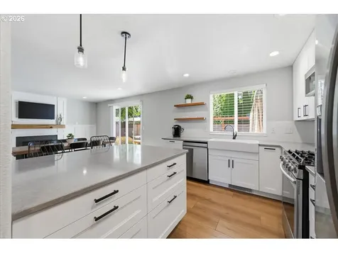 18988 SW Pike Lane Beaverton OR 97078