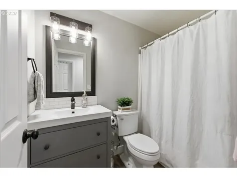 18988 SW Pike Lane Beaverton OR 97078