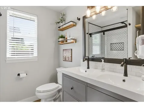 18988 SW Pike Lane Beaverton OR 97078