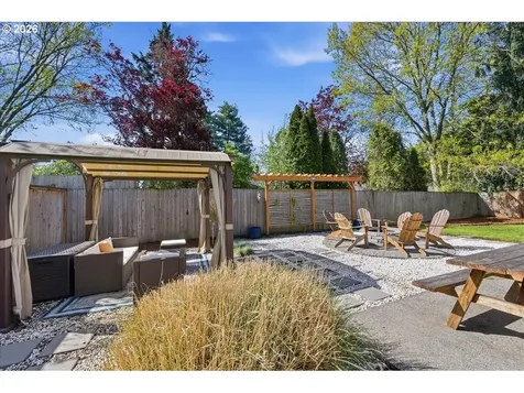 18988 SW Pike Lane Beaverton OR 97078