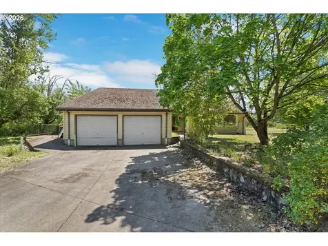 888 Meadows Lane Jefferson OR 97352