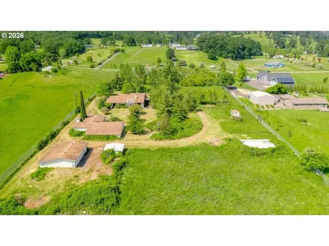 888 Meadows Lane Jefferson OR 97352