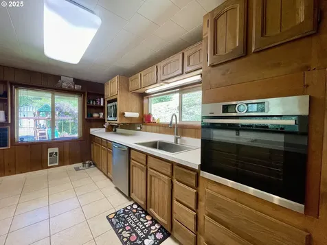 96343 Coos-sumner Lane Coos Bay OR 97420