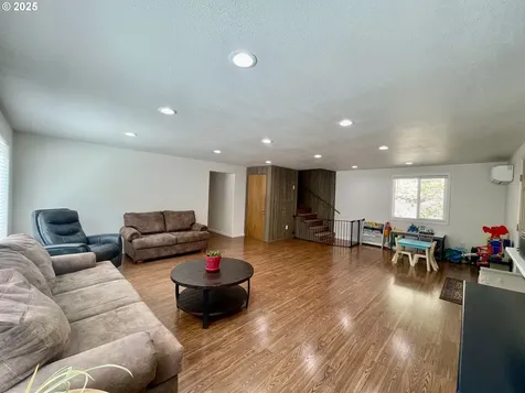 96343 Coos-sumner Lane Coos Bay OR 97420