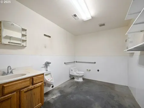 1090 Hemlock Street Elgin OR 97827