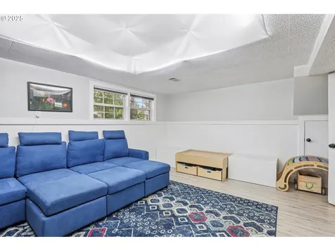 3512 SE 166th Avenue Portland OR 97236