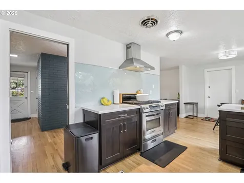 3512 SE 166th Avenue Portland OR 97236