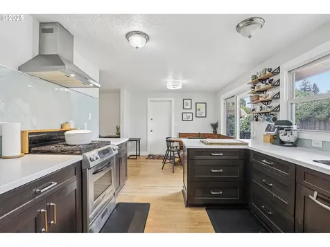 3512 SE 166th Avenue Portland OR 97236