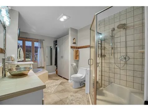 20044 S Fischers Mill Road Oregon City OR 97045