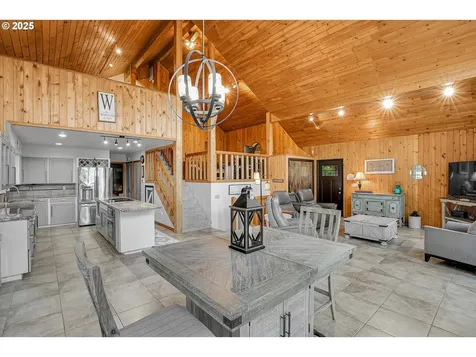 20044 S Fischers Mill Road Oregon City OR 97045