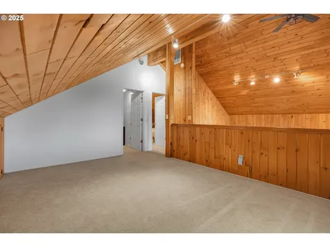 20044 S Fischers Mill Road Oregon City OR 97045