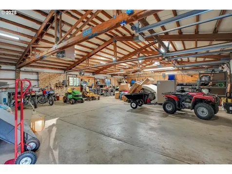 20044 S Fischers Mill Road Oregon City OR 97045