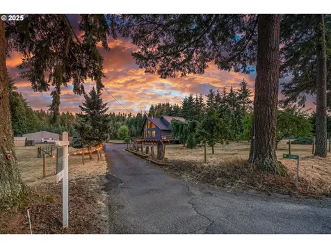 20044 S Fischers Mill Road Oregon City OR 97045