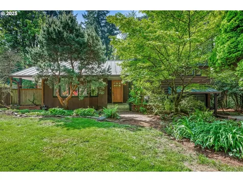 4025 SW 6th Avenue Drive Portland OR 97239