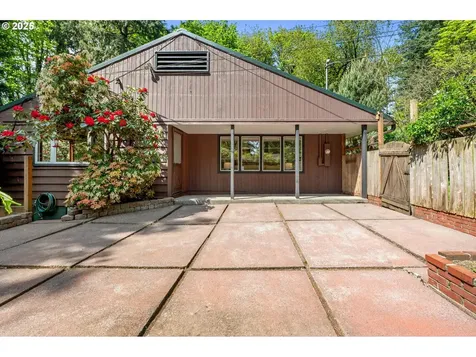 4025 SW 6th Avenue Drive Portland OR 97239