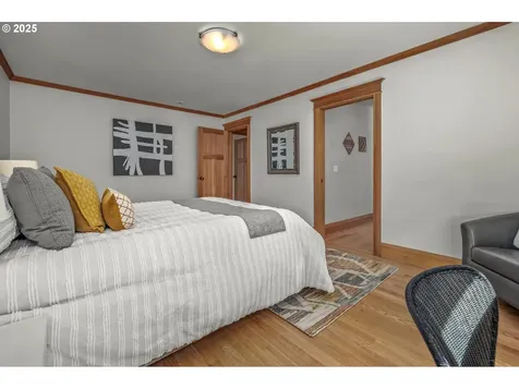 4025 SW 6th Avenue Drive Portland OR 97239
