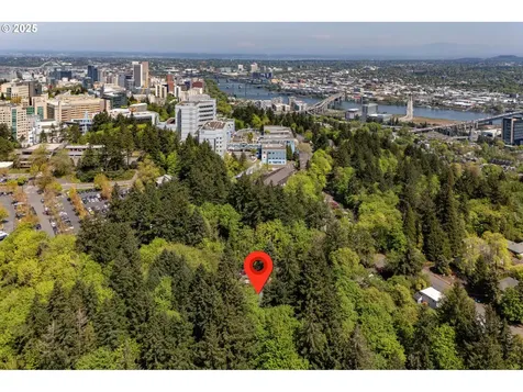 4025 SW 6th Avenue Drive Portland OR 97239