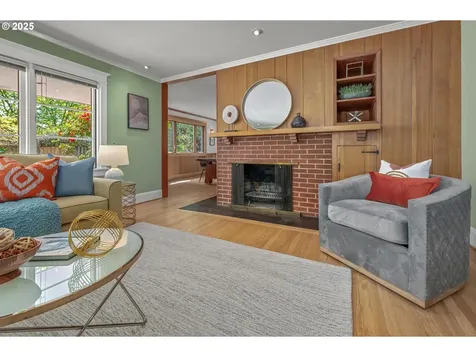 4025 SW 6th Avenue Drive Portland OR 97239