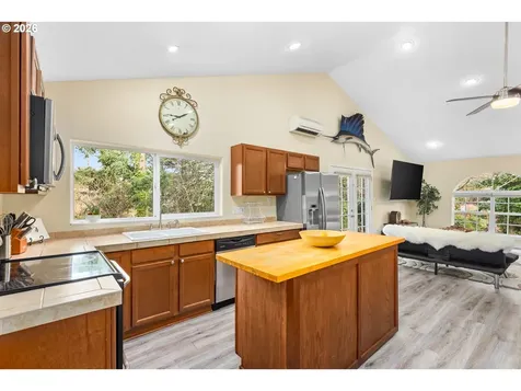 855 NW 114th Avenue Portland OR 97229