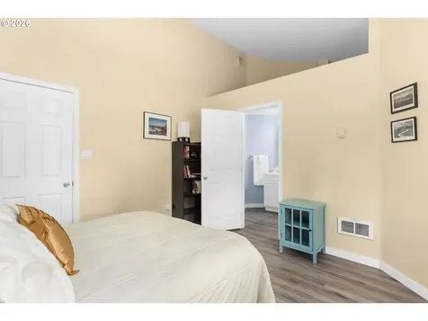 855 NW 114th Avenue Portland OR 97229