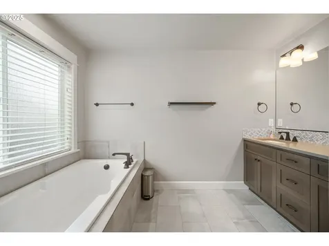 3100 NE 171st Street Ridgefield WA 98642