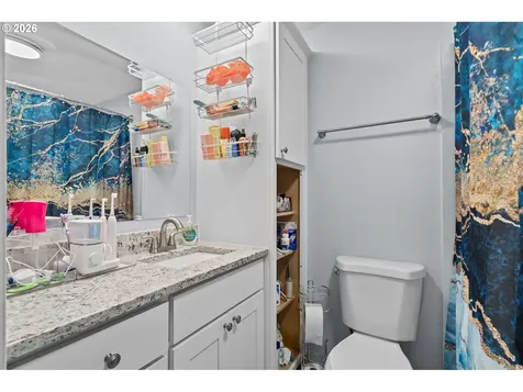 24066 NE Treehill Drive Wood Village OR 97060