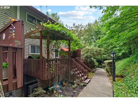 24066 NE Treehill Drive Wood Village OR 97060