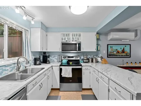 24066 NE Treehill Drive Wood Village OR 97060