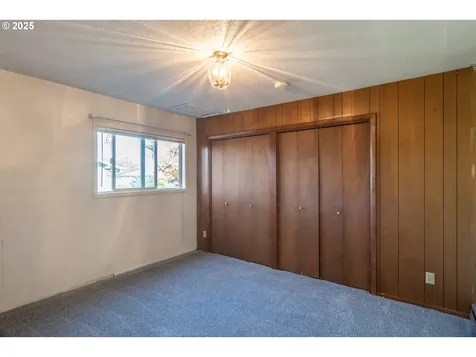 4072 Hanna Street Roseburg OR 97471