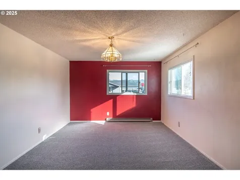 4072 Hanna Street Roseburg OR 97471
