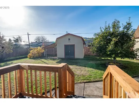 4072 Hanna Street Roseburg OR 97471