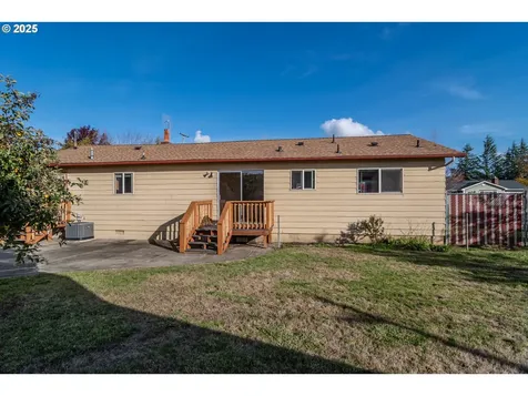 4072 Hanna Street Roseburg OR 97471
